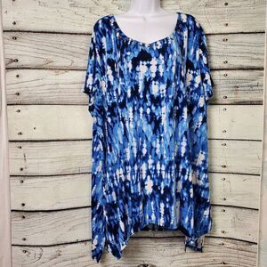 Cato Woman Plus 26/28W Blue Tie Dye Sharkbite Hem Top Beaded Neckline